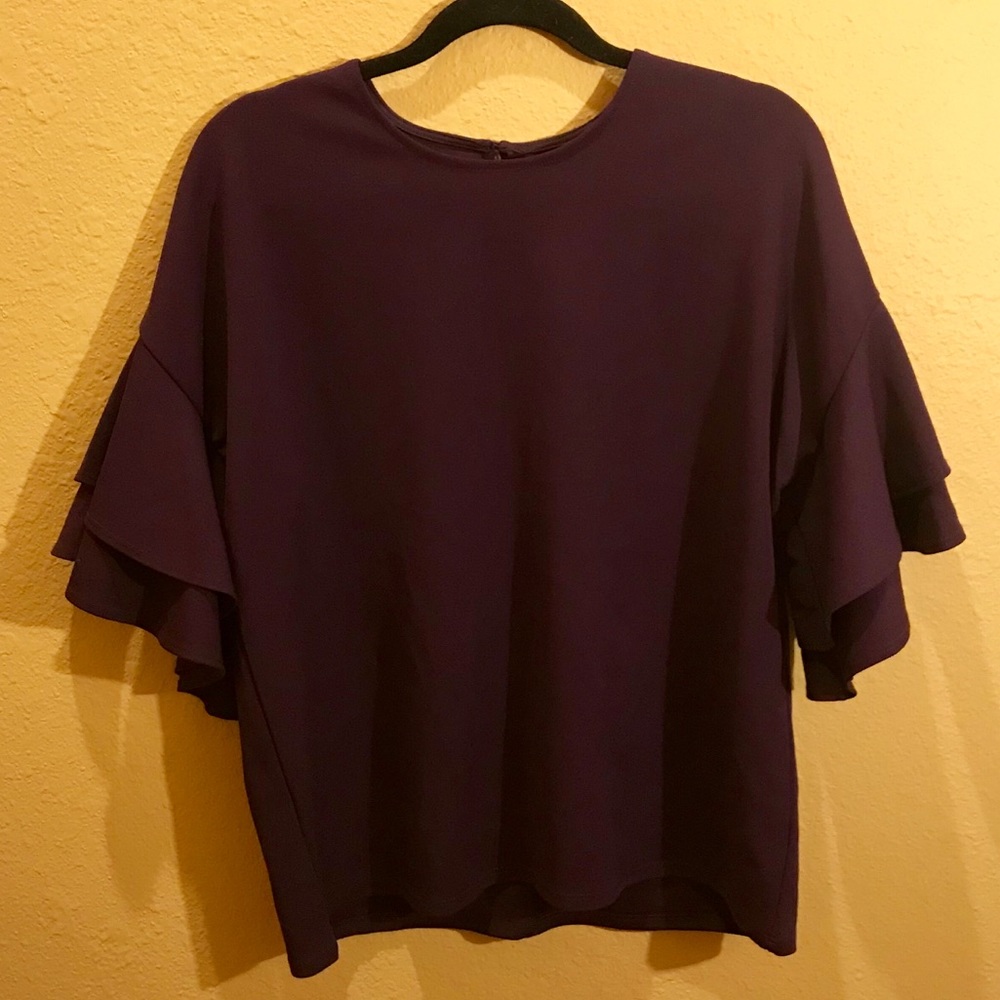 NWT Francesca’s Eggplant Top Size Large